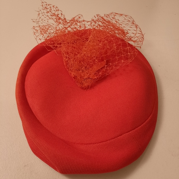 Vintage sears Roebuck hat,womens. - Picture 2 of 9